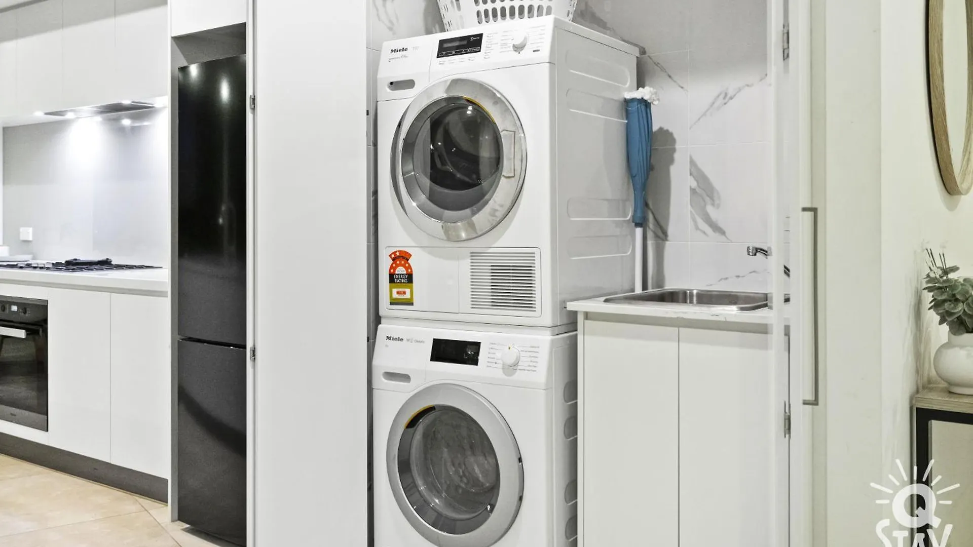 Ruby Apartments - Qstay Gold Coast