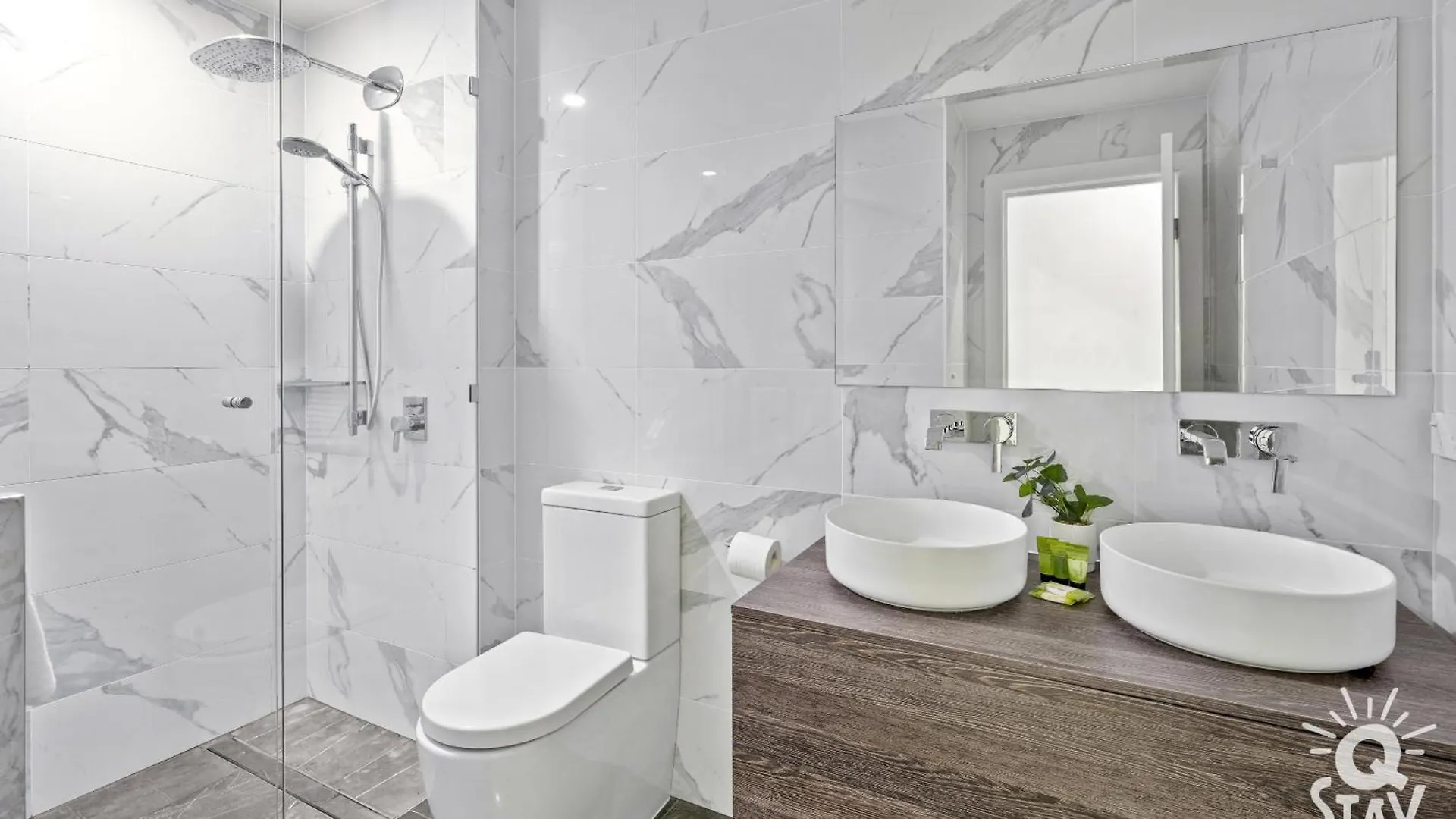 Ruby Apartments - Qstay Gold Coast