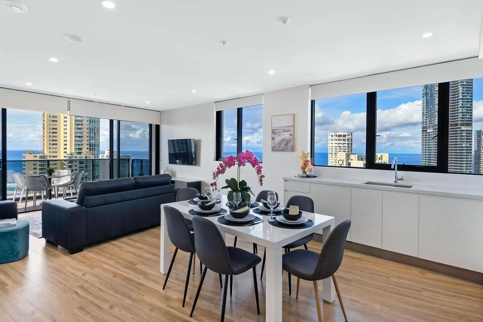 Ruby Apartments - Qstay Gold Coast